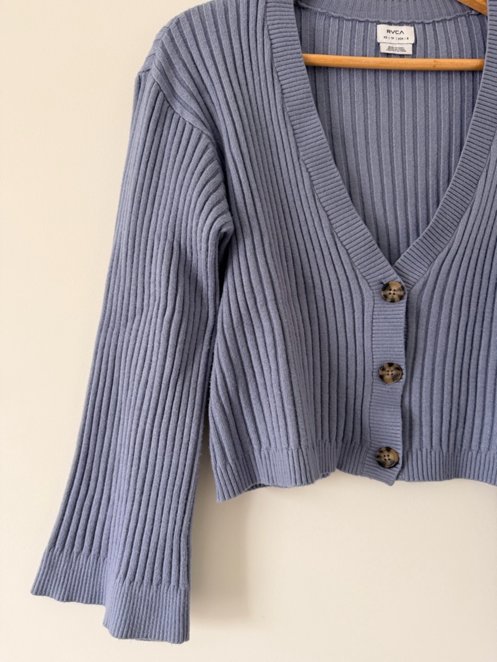 RVCA Cropped Ribbed Cardigan - Picture 3 of 5